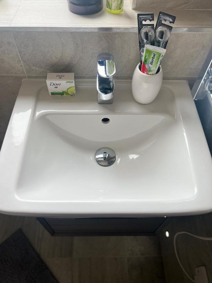 Lovely 2 Bed Apartment In Leeds Centre 外观 照片